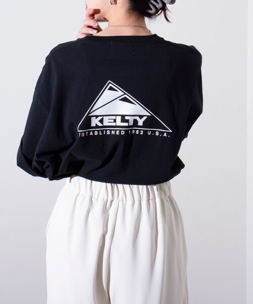 KELTY(ケルティ)の「【KELTY×GLOSTER】別注 バックロゴプリントT(Tシャツ/カットソー・メンズ・グレイッシュベージュ/ブラック/杢グレー/オフホワイト/チャコールグレー/ネイビー・S/M/L)」の3枚目の写真