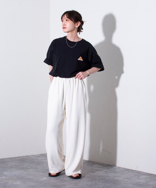 KELTY(ケルティ)の「【KELTY×GLOSTER】別注 バックロゴプリントT(Tシャツ/カットソー・メンズ・グレイッシュベージュ/ブラック/杢グレー/オフホワイト/チャコールグレー/ネイビー・S/M/L)」の8枚目の写真