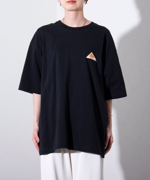 KELTY(ケルティ)の「【KELTY×GLOSTER】別注 バックロゴプリントT(Tシャツ/カットソー・メンズ・グレイッシュベージュ/ブラック/杢グレー/オフホワイト/チャコールグレー/ネイビー・S/M/L)」の13枚目の写真