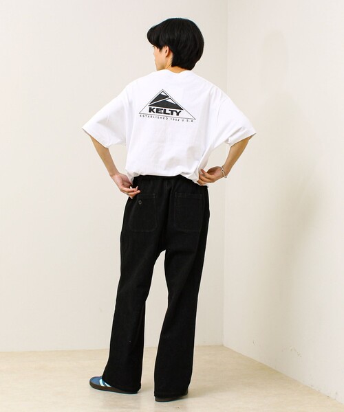 KELTY(ケルティ)の「【KELTY×GLOSTER】別注 バックロゴプリントT(Tシャツ/カットソー・メンズ・グレイッシュベージュ/ブラック/杢グレー/オフホワイト/チャコールグレー/ネイビー・S/M/L)」の16枚目の写真