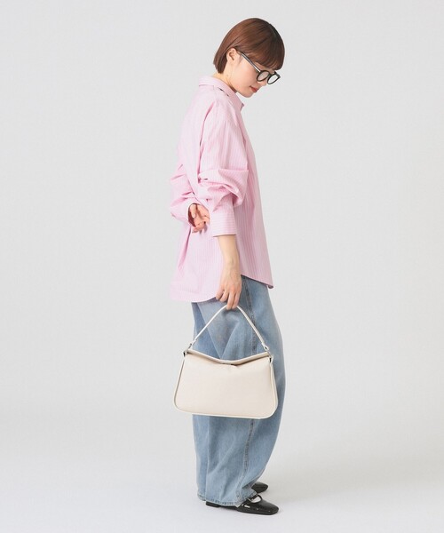 Ray BEAMS（レイビームス）の「ストライプ ビッグ シャツ（シャツ/ブラウス・レディース・ブルー/ピンク/ベージュ・ONE SIZE）」の16枚目の写真