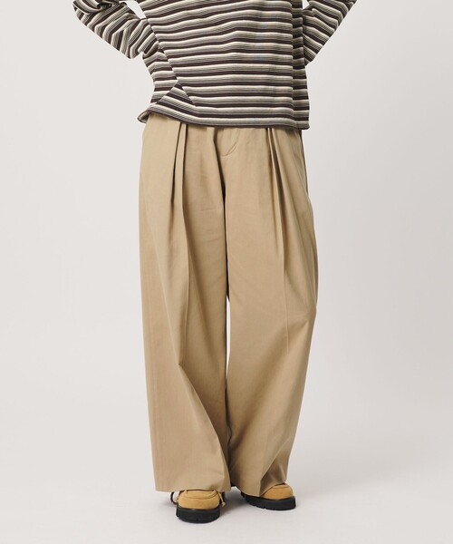 BEAUTY&YOUTH UNITED ARROWS（ビューティーアンドユースユナイテッドアローズ）の「コットンチノ 2タック ワイドパンツ（チノパンツ・レディース・ベージュ/オフホワイト・S/M/XS）」の3枚目の写真