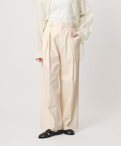 BEAUTY&YOUTH UNITED ARROWS（ビューティーアンドユースユナイテッドアローズ）の「コットンチノ 2タック ワイドパンツ（チノパンツ・レディース・ベージュ/オフホワイト・S/M/XS）」の6枚目の写真