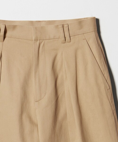 BEAUTY&YOUTH UNITED ARROWS（ビューティーアンドユースユナイテッドアローズ）の「コットンチノ 2タック ワイドパンツ（チノパンツ・レディース・ベージュ/オフホワイト・S/M/XS）」の14枚目の写真