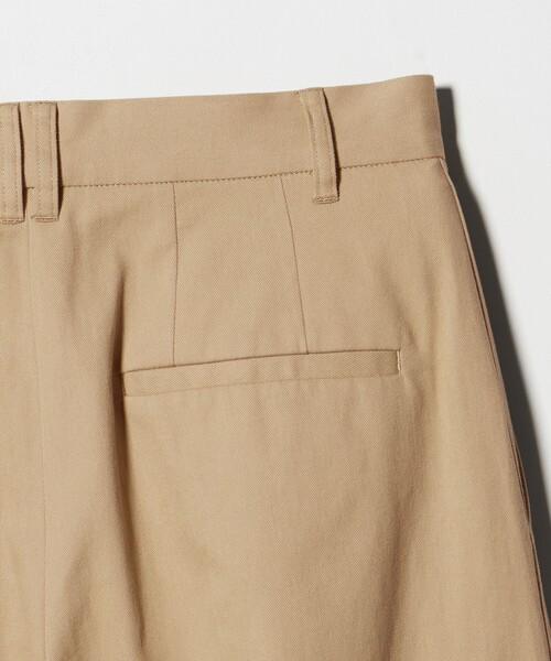 BEAUTY&YOUTH UNITED ARROWS（ビューティーアンドユースユナイテッドアローズ）の「コットンチノ 2タック ワイドパンツ（チノパンツ・レディース・ベージュ/オフホワイト・S/M/XS）」の16枚目の写真