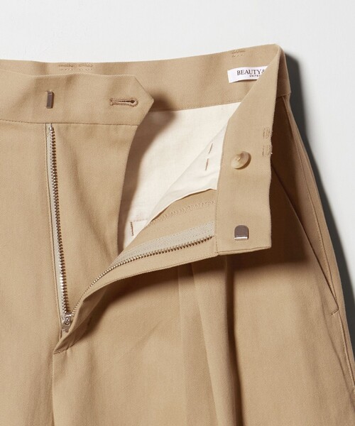 BEAUTY&YOUTH UNITED ARROWS（ビューティーアンドユースユナイテッドアローズ）の「コットンチノ 2タック ワイドパンツ（チノパンツ・レディース・ベージュ/オフホワイト・S/M/XS）」の17枚目の写真