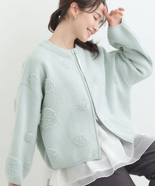 SHOO・LA・RUE（シューラルー）の「選べる4柄 ダブルZIPで着こなし色々 柄カーディガン（カーディガン/ボレロ・レディース・グレー系3/ホワイト系1/チャコールグレー/グリーン系1/ホワイト系3/ライトイエロー系2・00）」の5枚目の写真