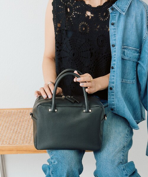 RIVE DROITE（リヴドロワ）の「予約【オンオフ問わず活躍】KONOJIレザーボストン（ボストンバッグ・レディース・ブラック/アイボリー/ダークブラウン・FREE）」の10枚目の写真