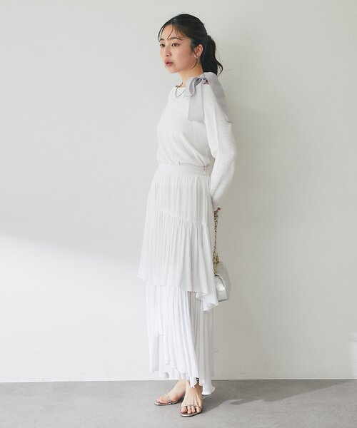 La boutique BonBon(ラブティックボンボン)の「【最強着映え】ブークレスパンコールオフショルリボンニット(ニット/セーター・レディース・ピンク/ホワイト/ネイビー・FREE)」の6枚目の写真