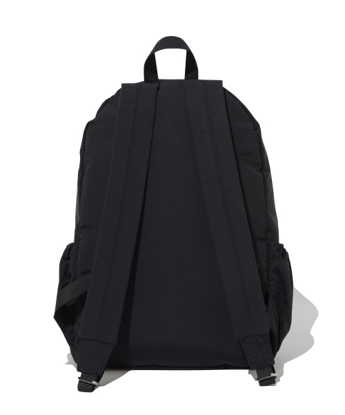 COVERNAT（カバーナット）の「ウィメンズフリルバックパックブラック（バックパック/リュック・レディース・その他・F）」の2枚目の写真