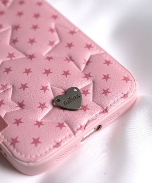 Vini（ヴィニ）の「ぷっくり 星柄 キルティング フェイクレザー iPhone ケース 14.15.16.17（スマホケース/カバー・レディース・ライトピンク/ホワイト×ピンク・iPhone 16/iPhone 15/iPhone 14/iPhone 17）」の10枚目の写真