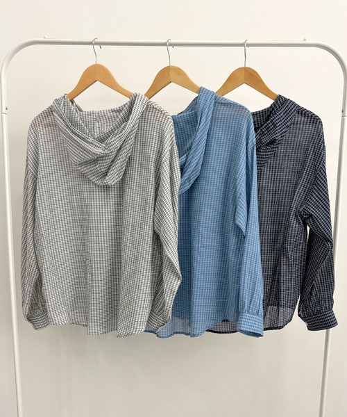 ABYS（アビス）の「フード付きシアーチェックシャツ（シャツ/ブラウス・レディース・ホワイト/ネイビー/ブルー・FREE）」の10枚目の写真