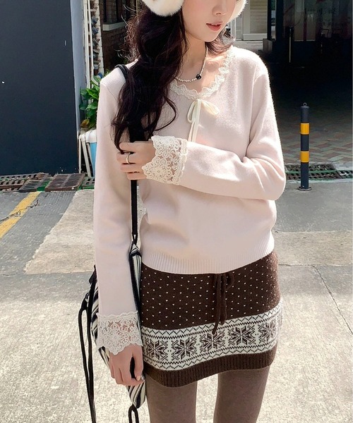 MAISON DE THERESE(メゾン ド テレーズ)の「V ネックニット レース付き 柔らか フェミニン 着回し 日常(ニット/セーター・レディース・ピンク/ベージュ/ブラック/アイボリー・S/M/L)」の8枚目の写真