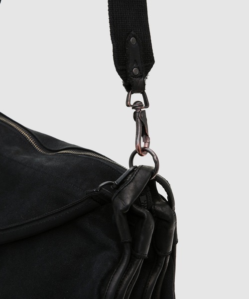 DIGAWEL(ディガウェル)の「Hunting bag (garment dye)(ショルダーバッグ・メンズ・ブラック・FREE)」の4枚目の写真