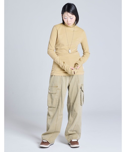 Little sunny bite（リトルサニーバイト）の「【8】【it】【Little Sunny Bite】high neck top（Tシャツ/カットソー・レディース・レッド/ベージュ/ピンク・MEDIUM/SMALL）」の4枚目の写真