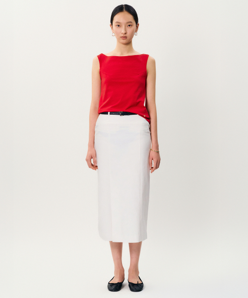 MAYVERU(メイバーユー)の「Balm Off-shoulder sleeveless t-shirt _ Red(Tシャツ/カットソー・レディース・その他・FREE)」の2枚目の写真