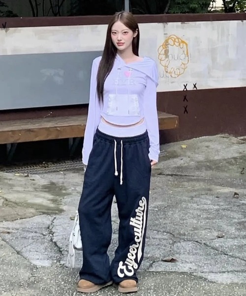 EYEER(イワイイアル)の「◇EYEER◇ブランド直輸入正規品/スクリプト ロゴ レイヤード スウェットパンツ SCRIPT LOGO LAYERD SWEATPANTS(スウェットパンツ・レディース・ネイビー/ブルー/ブラック・S)」の21枚目の写真