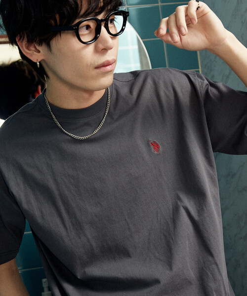 U.S. POLO ASSN.(ユーエスポロアッスン)の「U.S. POLO ASSN.U.S. POLO ASSN. × PUBLUX/ユーエスポロアッスン 別注 ワンポイント 刺繍 クルーネック Tシャツ 限定展開(Tシャツ/カットソー・メンズ・ブラック/チャコールグレー/ネイビー/ピンク/ホワイト/ブラウン/グレー・MEDIUM/LARGE/SMALL)」の4枚目の写真