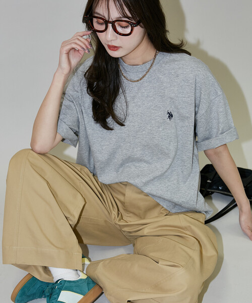 U.S. POLO ASSN.(ユーエスポロアッスン)の「U.S. POLO ASSN.U.S. POLO ASSN. × PUBLUX/ユーエスポロアッスン 別注 ワンポイント 刺繍 クルーネック Tシャツ 限定展開(Tシャツ/カットソー・メンズ・ブラック/チャコールグレー/ネイビー/ピンク/ホワイト/ブラウン/グレー・MEDIUM/LARGE/SMALL)」の8枚目の写真