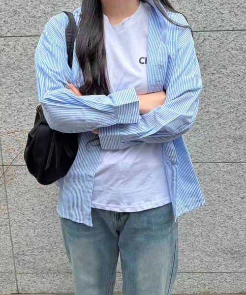 mebole(メボレ)の「ルーズストライプシャツ(シャツ/ブラウス・レディース・ブルー・FREE)」の9枚目の写真