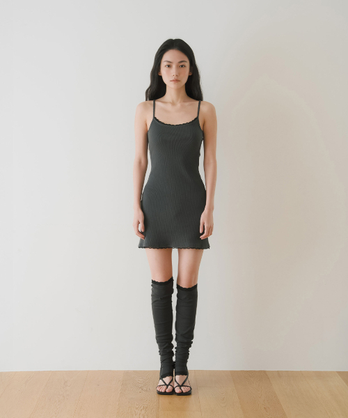 YEARNING(イヤニング)の「LACE RIBBED SLEEVELESS TOP, CHARCOAL(Tシャツ/カットソー・レディース・その他・FREE)」の1枚目の写真