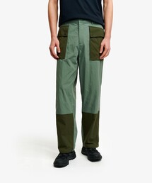 AIGLE（エーグル）の「撥水 UVカット CORDURA アクティブテック バイカラーパッチポケットパンツ（カーゴパンツ）」