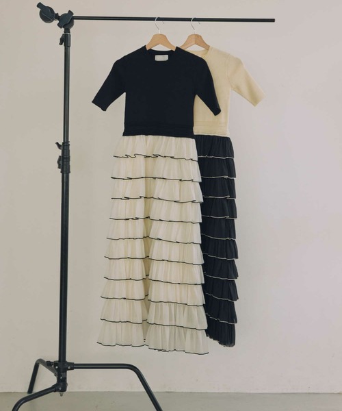 ACYM（アシーム）の「ドッキングスカートワンピース（ワンピース・レディース・ホワイト/ブラック・FREE）」の9枚目の写真