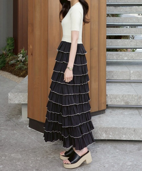 ACYM（アシーム）の「ドッキングスカートワンピース（ワンピース・レディース・ホワイト/ブラック・FREE）」の4枚目の写真