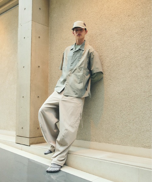 YDOT（ワイドット）の「【YDOT】AIR VENT OPEN COLLAR S/S SHIRT（シャツ/ブラウス・メンズ・ブラック/グレー・M/L）」の3枚目の写真