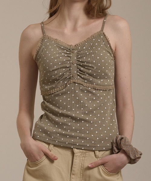 hazyl(ヘイジル)の「eyelet gather camisole/アイレットギャザーキャミソール(キャミソール・レディース・グレー系その他/オフホワイト/ホワイト系その他/カーキ・フリー)」の4枚目の写真