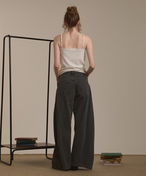 hazyl(ヘイジル)の「eyelet gather camisole/アイレットギャザーキャミソール(キャミソール・レディース・グレー系その他/オフホワイト/ホワイト系その他/カーキ・フリー)」の16枚目の写真
