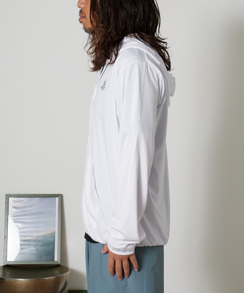 VOLCOM(ボルコム)の「VOLCOM/ボルコム PISTOL STONE RASH ZIP PARKA 長袖ラッシュガード 2026年 夏 夏服(パーカー・メンズ・ホワイト/ブラック・M/L/XL)」の15枚目の写真