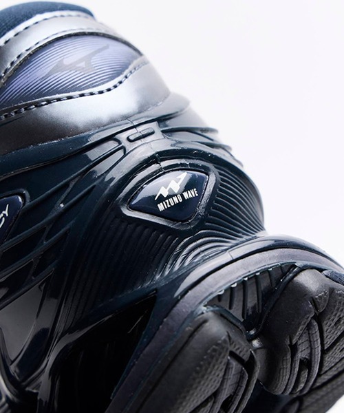 MIZUNO(ミズノ )の「【MIZUNO/ミズノ】WAVE PROPHECY LS(スニーカー・メンズ・ブラック・27.5/26.5/29/28)」の6枚目の写真