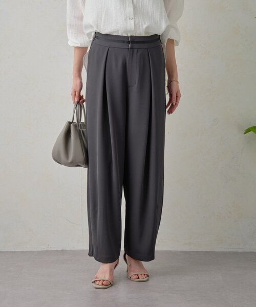 Jena espace merveilleux（ジェナ　エスパスメルヴェイユ）の「ウエストライントロミパンツ（その他パンツ・レディース・チャコールグレー/オフホワイト/ベージュ・FREE）」の2枚目の写真