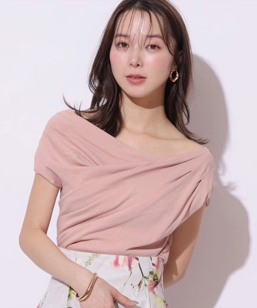 Mystrada(マイストラーダ)の「ドレープニット(ニット/セーター・レディース・ブラック/レッド/ピンク/ホワイト・38)」の4枚目の写真