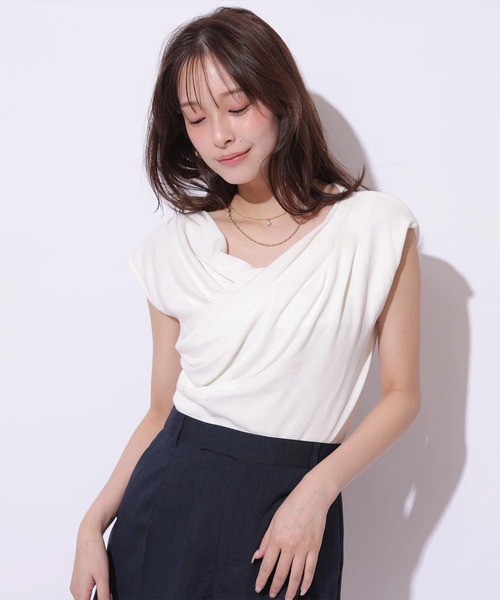 Mystrada(マイストラーダ)の「ドレープニット(ニット/セーター・レディース・ブラック/レッド/ピンク/ホワイト・38)」の10枚目の写真