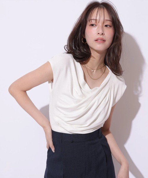 Mystrada(マイストラーダ)の「ドレープニット(ニット/セーター・レディース・ブラック/レッド/ピンク/ホワイト・38)」の11枚目の写真