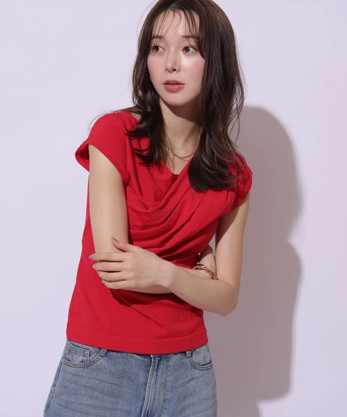 Mystrada(マイストラーダ)の「ドレープニット(ニット/セーター・レディース・ブラック/レッド/ピンク/ホワイト/グレイッシュベージュ・38)」の21枚目の写真