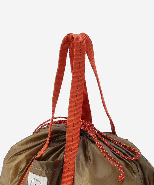 Epperson Mountaineering(エパーソンマウンテニアリング)の「Epperson Mountaineering | ランチバッグ S BROWN UNISEX(トートバッグ・レディース・ブラウン・ONE)」の5枚目の写真