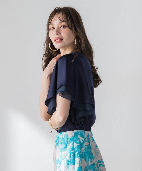 Viaggio Blu（ビアッジョブルー）の「ラッフルスリーブブラウス（シャツ/ブラウス・レディース・ホワイト/ネイビー・M）」の18枚目の写真