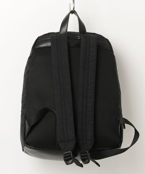 BINX Backpack リュック バックパック | GUESS(ゲス) JAPAN 公式