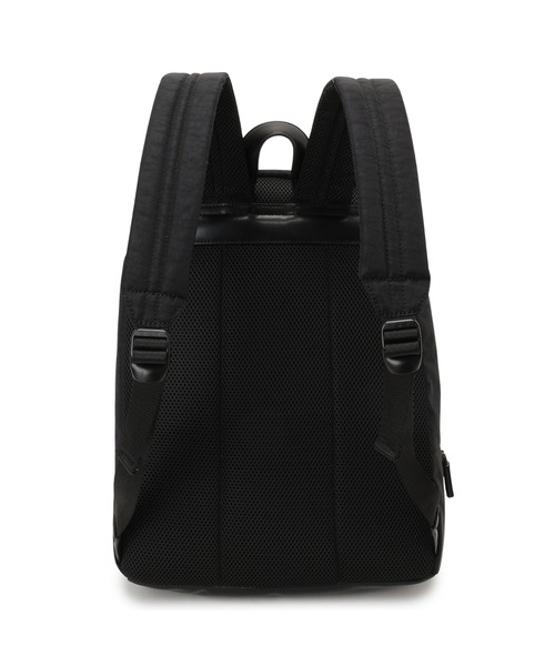 BINX Backpack リュック バックパック | GUESS(ゲス) JAPAN 公式