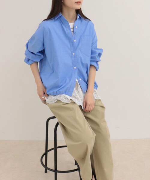fredy emue(フレディエミュ)の「汗染み軽減加工シャツブルゾン(シャツ/ブラウス・レディース・ブルー系その他/サックスブルー/ブラウン系その他/オフホワイト・38)」の3枚目の写真