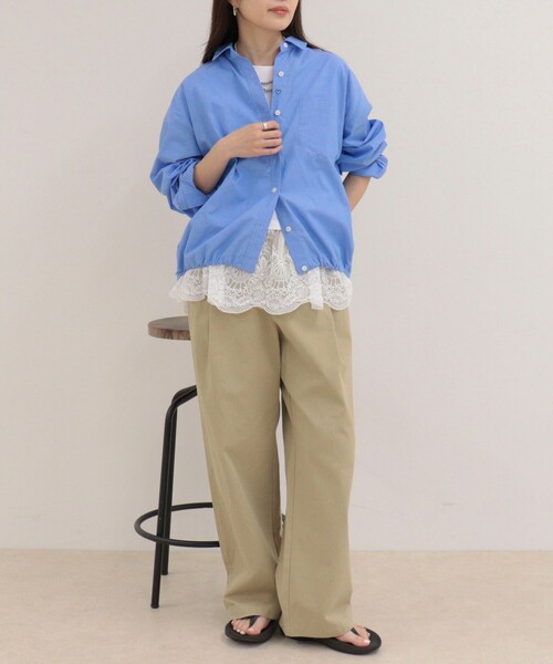 fredy emue(フレディエミュ)の「汗染み軽減加工シャツブルゾン(シャツ/ブラウス・レディース・ブルー系その他/サックスブルー/ブラウン系その他/オフホワイト・38)」の16枚目の写真
