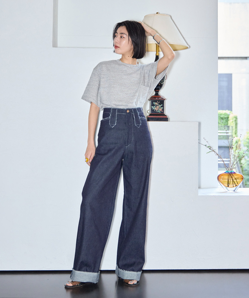 KURO（クロ）の「KURO BLOOM POCKET TEE 964259：Tシャツ（Tシャツ/カットソー・レディース・ホワイト/チャコールグレー・MEDIUM）」の4枚目の写真