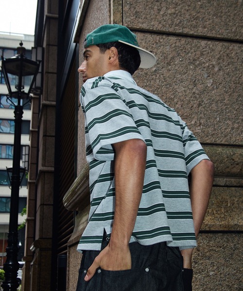 kutir(クティール)の「EMBROIDERED DESIGN BORDER RUGBY SHIRT/刺繍デザインボーダーラガーシャツ(ポロシャツ・メンズ・杢グレー/ネイビー/チャコールグレー・MEDIUM/LARGE)」の6枚目の写真