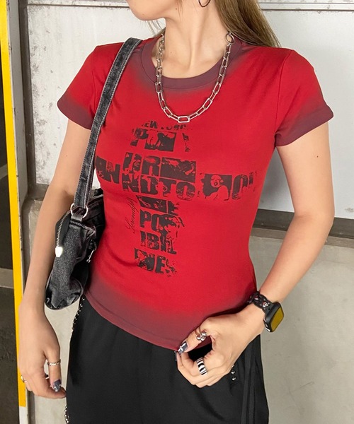 non-hedge(ノンヘッジ)の「クロス風カスレロゴTシャツ(Tシャツ/カットソー・レディース・ブラック/オフホワイト/グレー/ネイビー/レッド・FREE)」の8枚目の写真