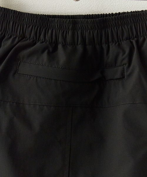 POLeR(ポーラー)の「POLeR/ポーラー RELOP 2 DRY TRAINING SHORTS 水陸両用 吸湿速乾 UVカット ストレッチ 耐塩素 ワイドシルエット ショートパンツ ハーフパンツ ショーツ ブランドパッチ メンズ 2026年 夏 夏服(その他パンツ・メンズ・ブラック/ベージュ/ネイビー・M/L/XL)」の6枚目の写真