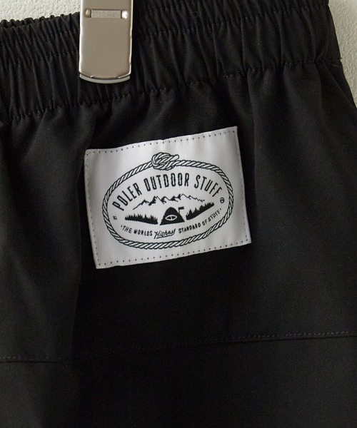 POLeR(ポーラー)の「POLeR/ポーラー RELOP 2 DRY TRAINING SHORTS 水陸両用 吸湿速乾 UVカット ストレッチ 耐塩素 ワイドシルエット ショートパンツ ハーフパンツ ショーツ ブランドパッチ メンズ 2026年 夏 夏服(その他パンツ・メンズ・ブラック/ベージュ/ネイビー・M/L/XL)」の5枚目の写真
