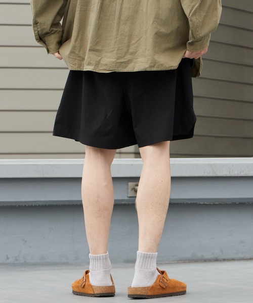 POLeR(ポーラー)の「POLeR/ポーラー RELOP 2 DRY TRAINING SHORTS 水陸両用 吸湿速乾 UVカット ストレッチ 耐塩素 ワイドシルエット ショートパンツ ハーフパンツ ショーツ ブランドパッチ メンズ 2026年 夏 夏服(その他パンツ・メンズ・ブラック/ベージュ/ネイビー・M/L/XL)」の18枚目の写真